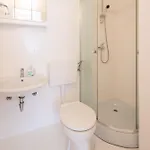 アルパー　ホテル　ポツダメール　プラッツ