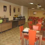 アルパー　ホテル　ポツダメール　プラッツ