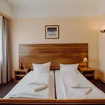 Alper Am Potsdamer Platz Berlin