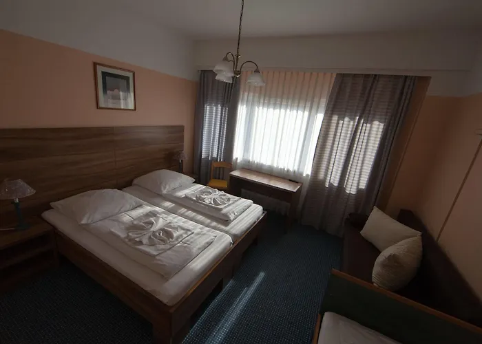 Alper Am Potsdamer Platz Hotel 3*