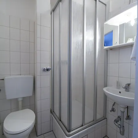 Alper Am Potsdamer Platz Hotel Berlino