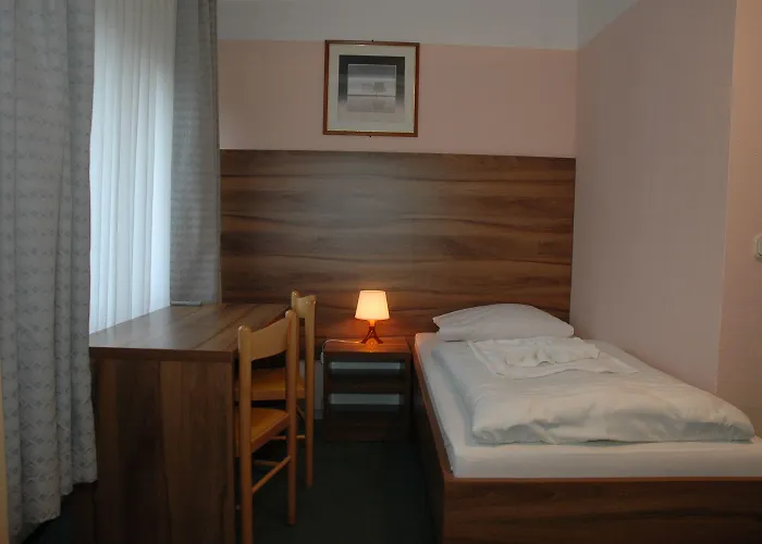 Hotel Alper Am Potsdamer Platz 3*