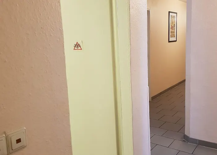 Alper Am Potsdamer Platz