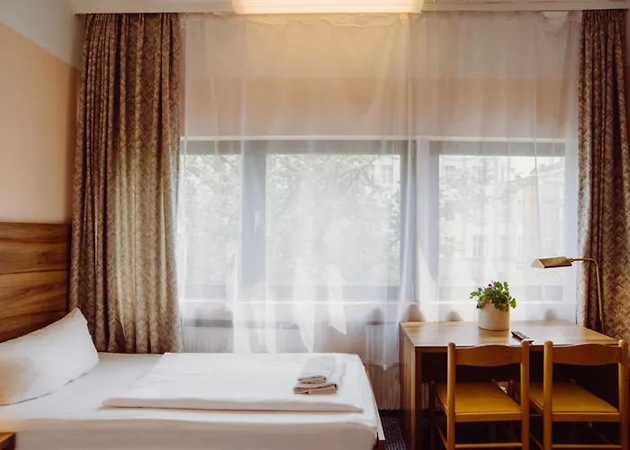 Alper Am Potsdamer Platz Hotel 3*