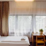 Alper Am Potsdamer Platz Hotel 3*