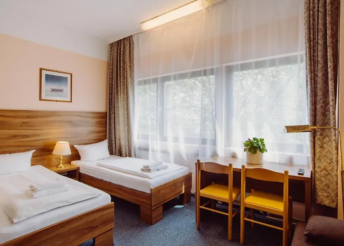 Alper Am Potsdamer Platz Hotel 3*